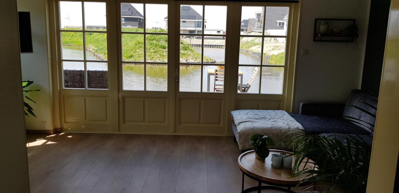 Prachtig Vrijstaand Appartement Aan Het Water Heerhugowaard Exterior photo